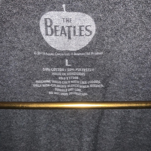 The Beatles graphic T-shirt distressed vintage style. Size L - Picture 3 of 3
